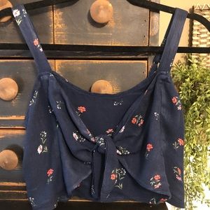 Hollister tie-front tank top